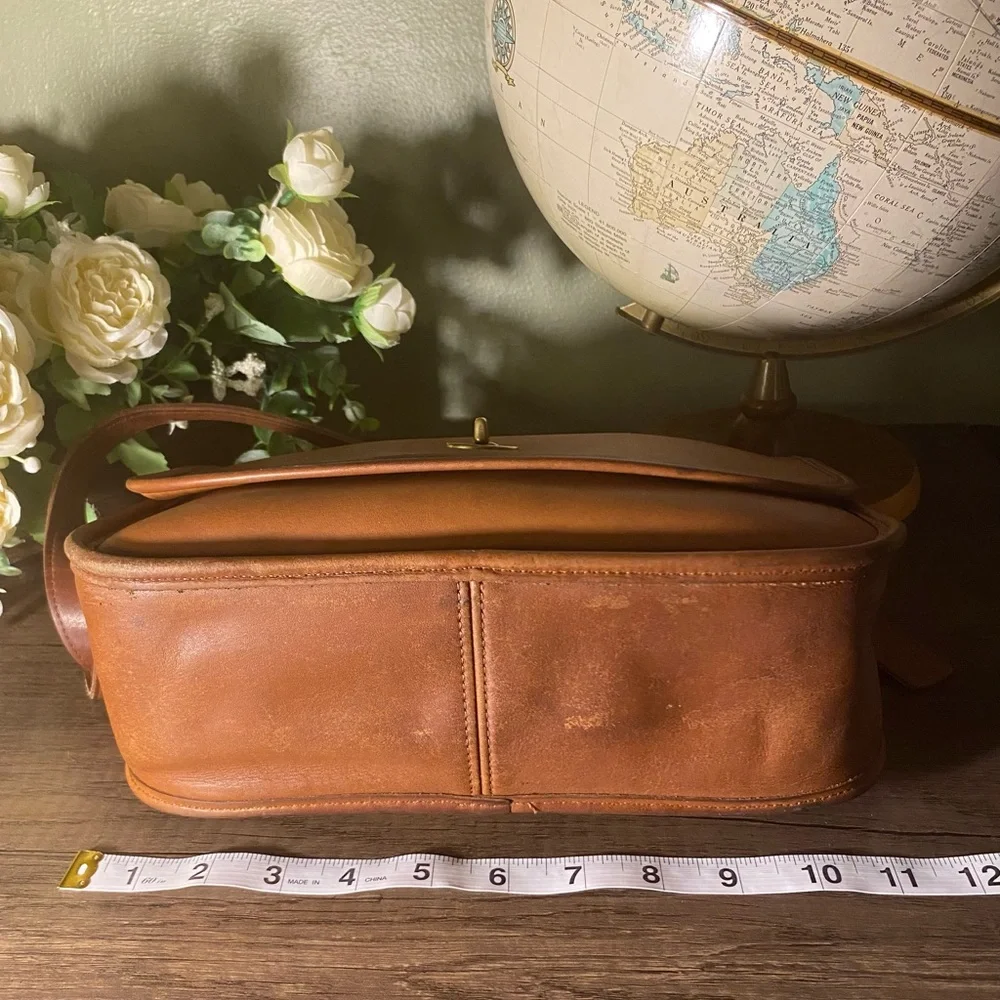 Coach Vintage City Bag - British Tan - Picture 4 of 9